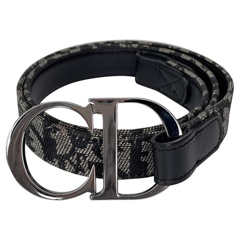 chistian dior belt